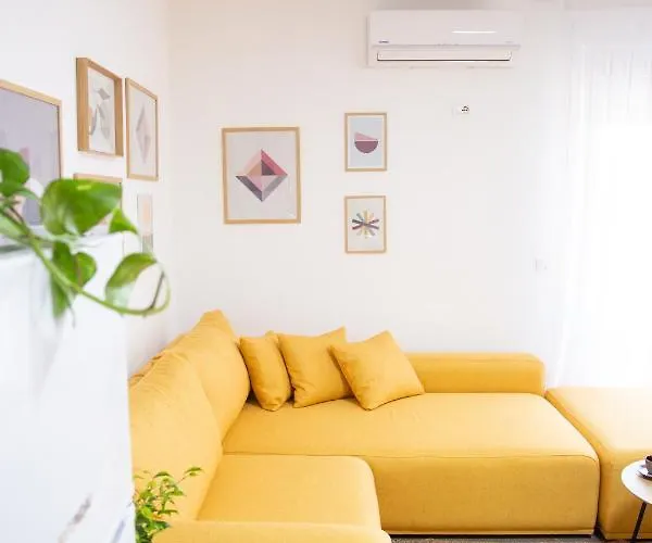 Lulu - Sunflower Golem (Tirana)